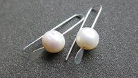 small white pearl drop earrings. freshwater pearl silver jewelry. simple pearl jewellery. 7mm pearls. made in Canada