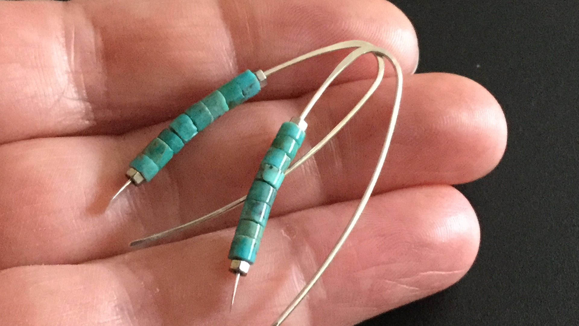 hypoallergenic turquoise earrings. niobium jewelry for sensitive ears. natural turquoise gemstones. nickel free earrings.