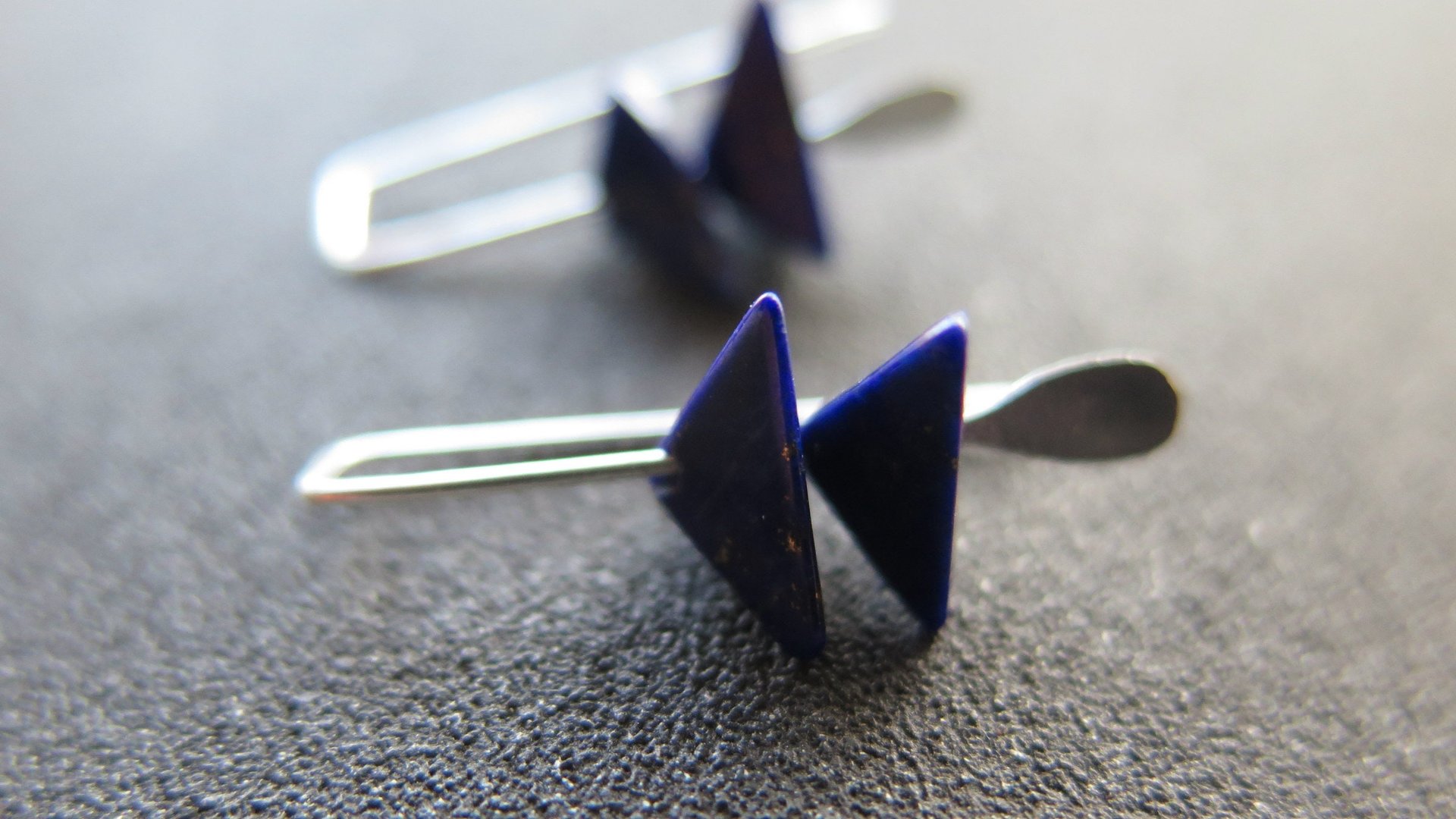 small lapis lazuli earrings. royal blue gemstone jewelry. triangle earrings.