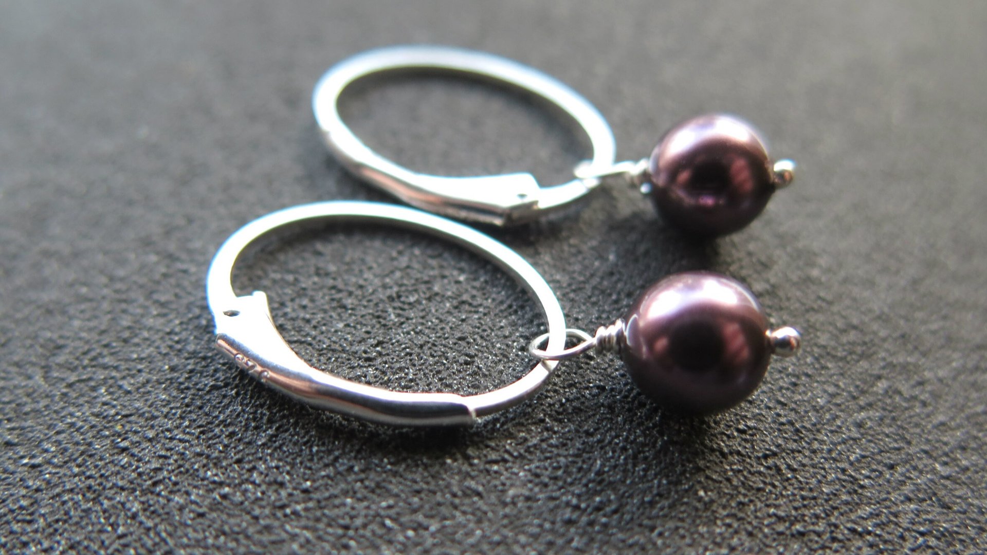 burgundy pearl earrings in sterling silver lever back hoops. design your own earrings. crystal pearl jewelry. modern pearl jewellery.