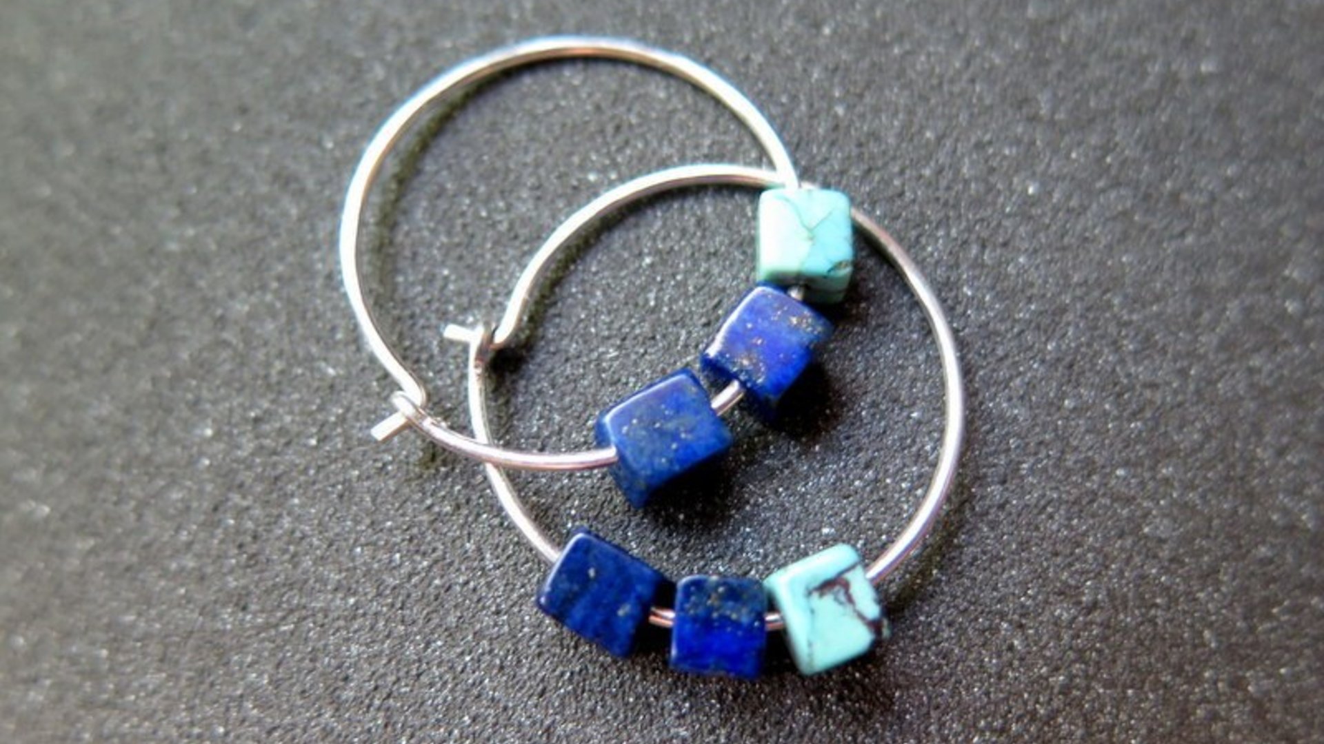 natural turquoise jewelry.