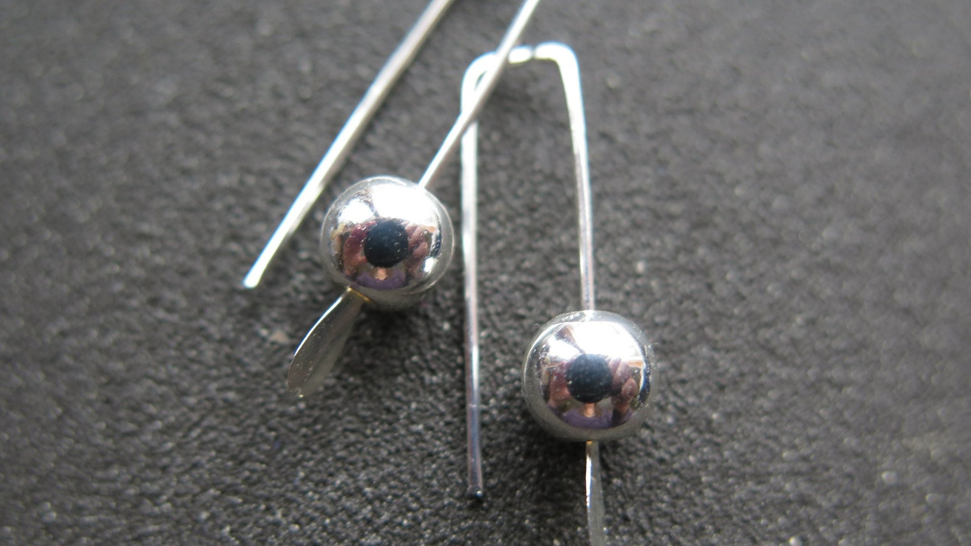 small silver earrings. simple modern jewelry. 1 inch earrings. made in Calgary