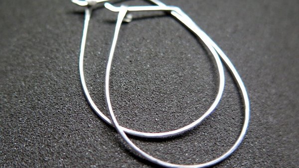 hammered sterling silver hoops. teardrop earrings. 20 gauge silver wire earrings. made in Canada